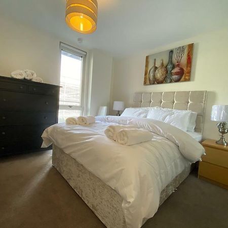 Central Milton Keynes Hub One Bedroom Secured Apartment 外观 照片